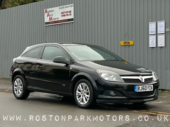 2010 Vauxhall Astra 1.4i 16V SRi 3dr - super clean car - 1 owner - new clutch HATCHBACK Petrol Ma...