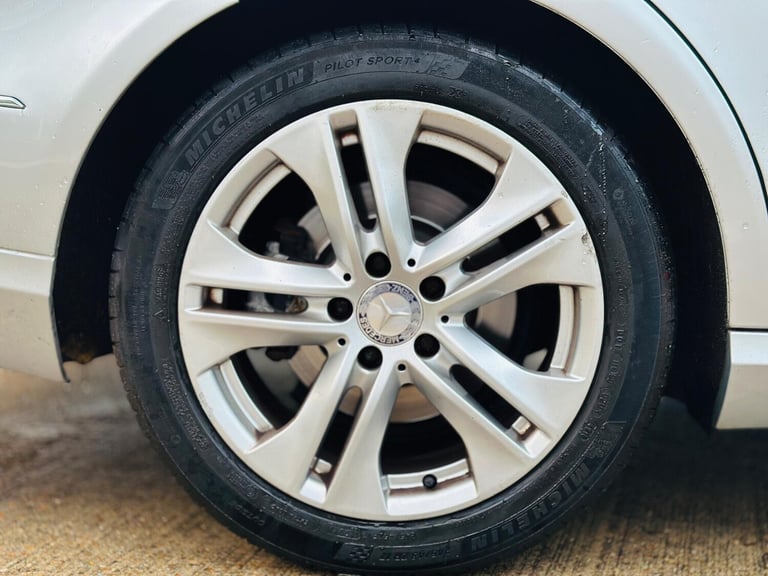 2015 Mercedes-Benz E Class 3.5 E350 Avantgarde G-Tronic 4dr Petrol Automatic