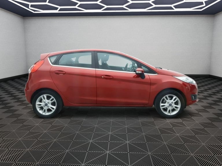 2015 Ford Fiesta 1.25 Zetec Hatchback 5dr Petrol Manual Euro 6 (82 ps) 1 OWNER FROM NEW Hatchback...