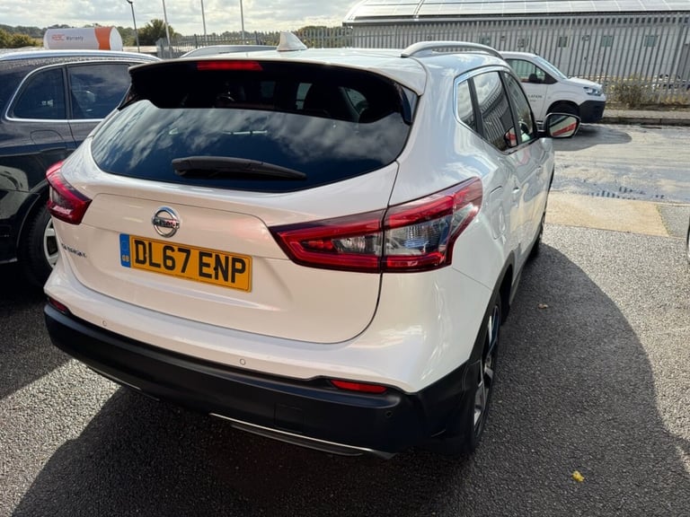 2017 Nissan Qashqai 1.5 dCi Tekna SUV 5dr Diesel Manual Euro 6 (s/s) (110 ps) HATCHBACK Diesel Ma...
