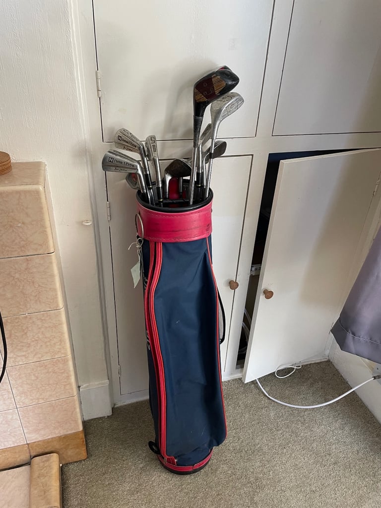 image for Golf clubs with bag