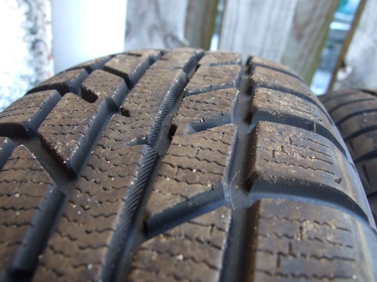 4 x R14 Yokohama Winter Tyres - Hardly Used