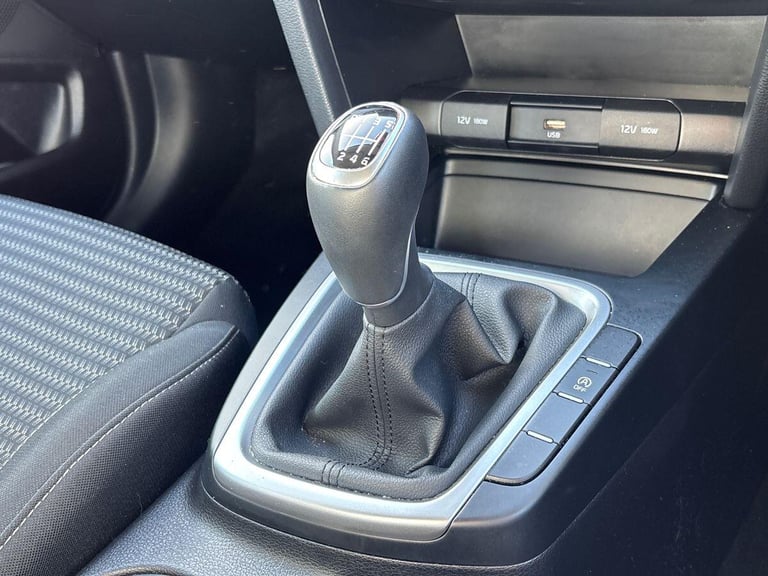 2022 Kia XCeed 1.0 T-GDi 2 SUV 5dr Petrol Manual Euro 6 (s/s) (118 bhp) HATCHBACK Petrol Manual