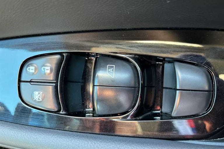 2022 Nissan Leaf 59kWh e+ N-Connecta Hatchback 5dr Electric Auto (217 ps) Hatchback Electric Auto...