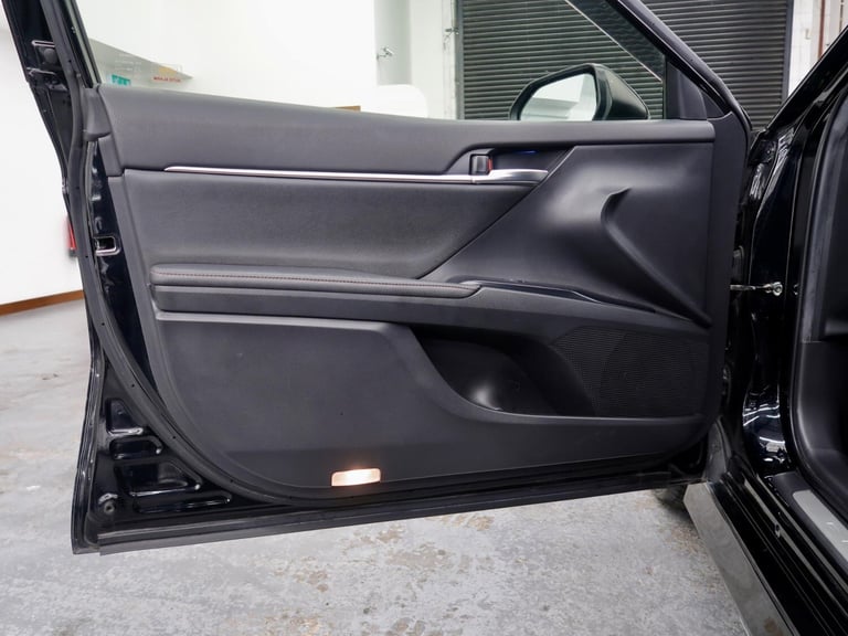 2020 Toyota Camry 2.5 VVT-h Excel CVT Euro 6 (s/s) 4dr Saloon Petrol/Electric Hybrid Automatic