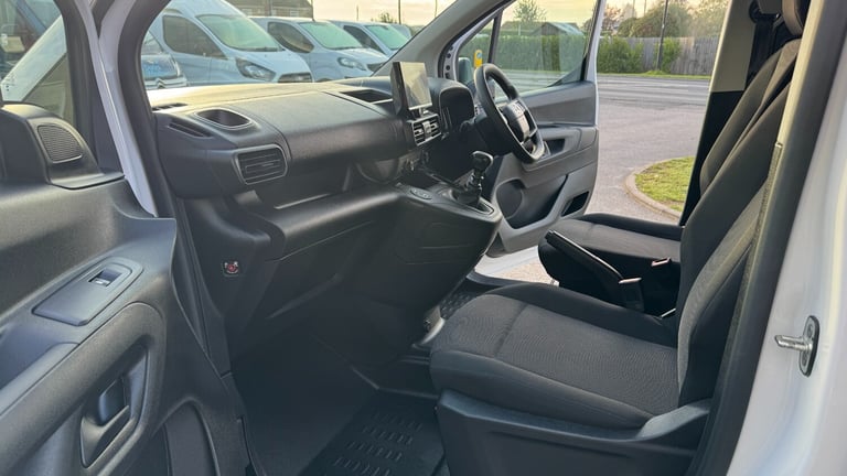 2024 Vauxhall Combo 1.5 Turbo D 100ps Prime H1 Van PANEL VAN Diesel Manual