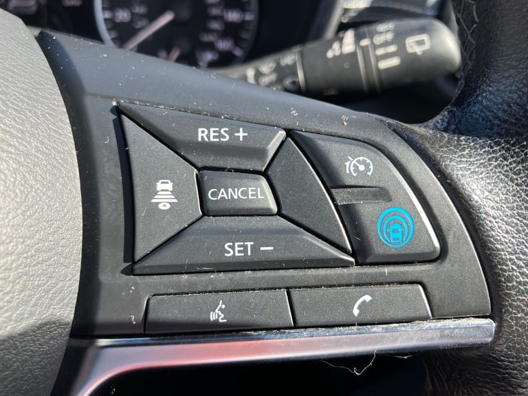 2022 Nissan Juke 1.0 DiG-T 114 Tekna 5dr Hatchback PETROL Manual