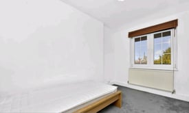 image for A single bedroom in Shadwell 