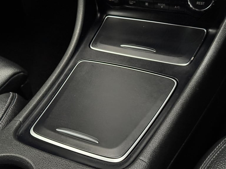 2016 Mercedes-Benz A-Class 2.1 A200d Sport (Premium) 7G-DCT Euro 6 (s/s) 5dr HATCHBACK Diesel Aut...