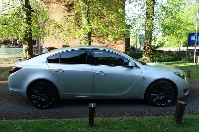 2015 Vauxhall Insignia 2.0 CDTi ecoFLEX Elite Nav Hatchback 5dr Diesel Manual Euro 6 (s/s) (170 p...