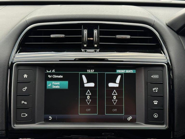 2017 Jaguar F-Pace 2.0d Portfolio 5dr Auto AWD ESTATE DIESEL Automatic