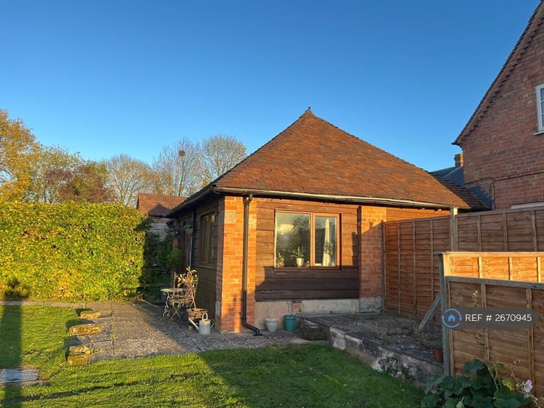 2 bedroom house in Stockwood Lane, Little Inkberrow, Worcester, WR7 (2 bed) (#2670945)