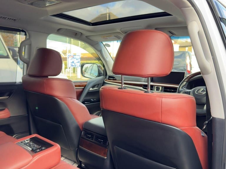 2024 Lexus LX LX570 5.7 V8 Automatic 4X4 8 seats 5dr Petrol Automatic