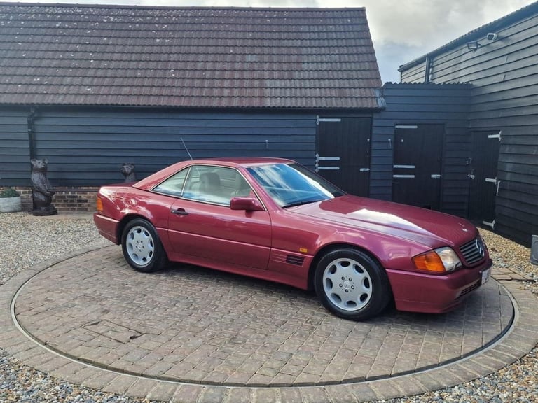 1992 Mercedes-Benz SL 3l 2d  AUTO  190 BHP Convertible Petrol Automatic