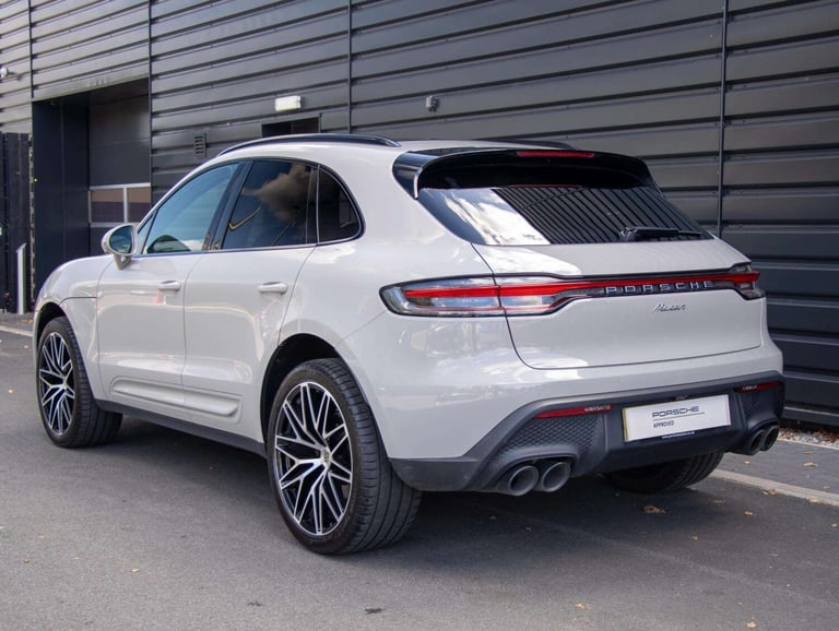 2023 Porsche Macan 5dr PDK ESTATE PETROL Automatic