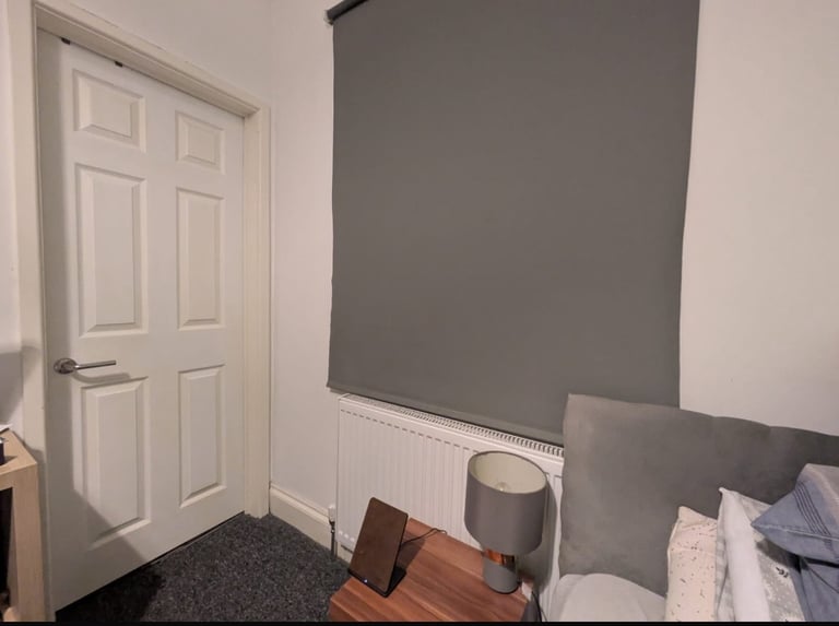 BS5 - Newly refurbished Ensuite in modern home 