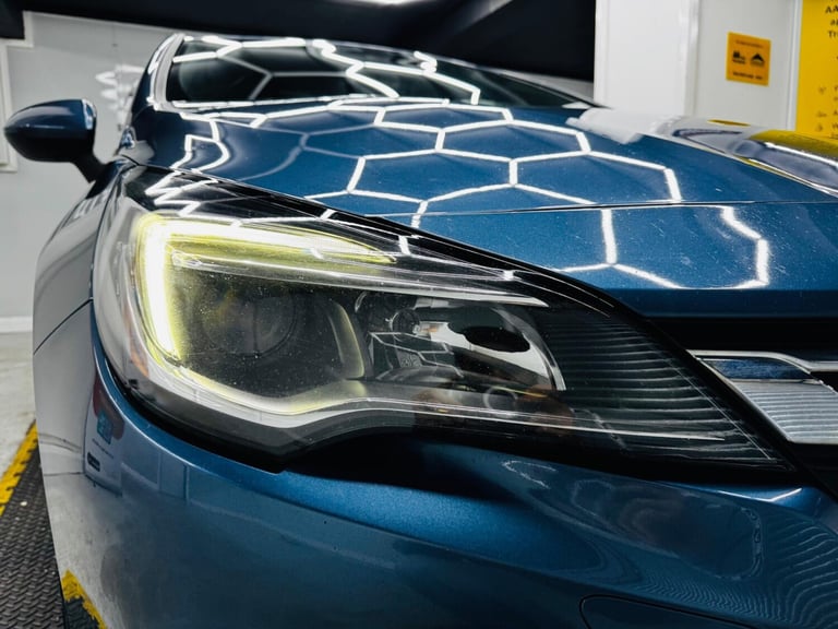 2016 Vauxhall Astra 1.6 CDTi BlueInjection SRi Nav Euro 6 (s/s) 5dr HATCHBACK Diesel Manual