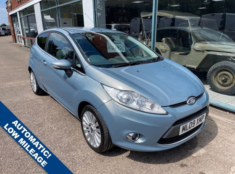 image for 2009 Ford Fiesta 1.4 Titanium Hatchback 3dr Petrol Automatic (154 g/km, 94 bhp) Hatchback Petrol ...