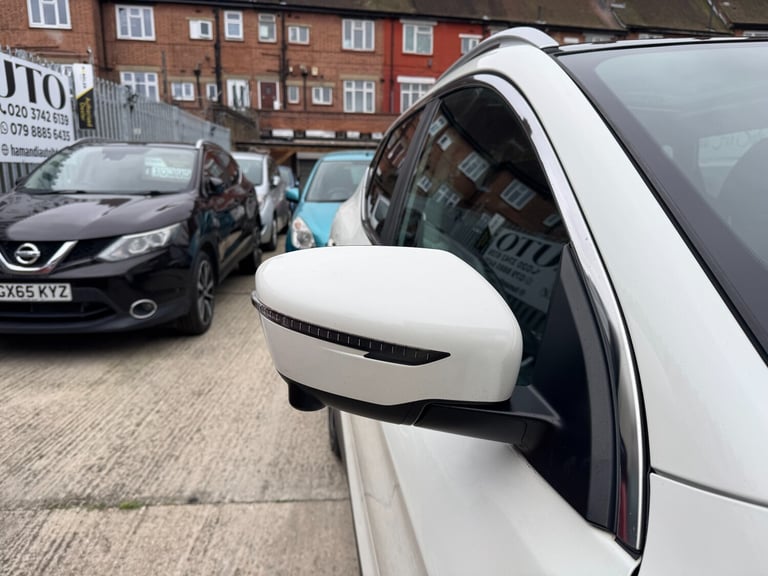 2017 Nissan Qashqai 1.2 DIG-T N-Connecta SUV 5dr Petrol XTRON 2WD Euro 6 (s/s)