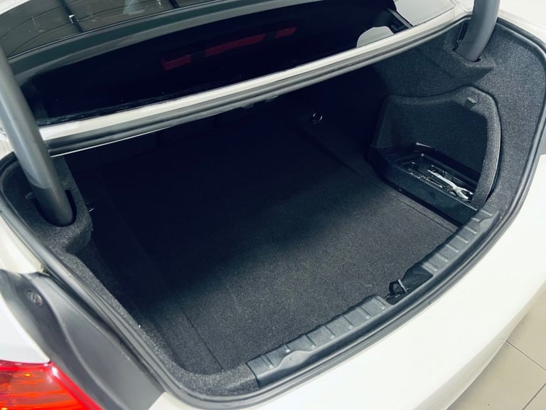 2013 BMW 3 Series 318d M Sport 4dr Step Auto SALOON DIESEL Automatic