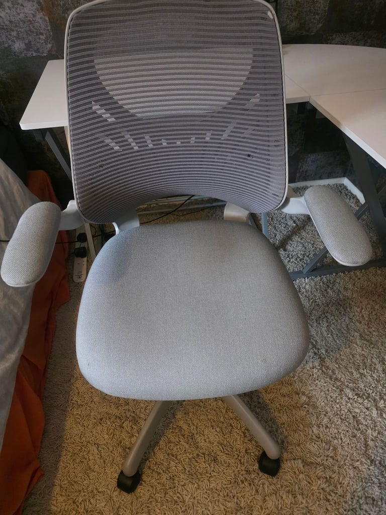 Home office corner desk & chair
