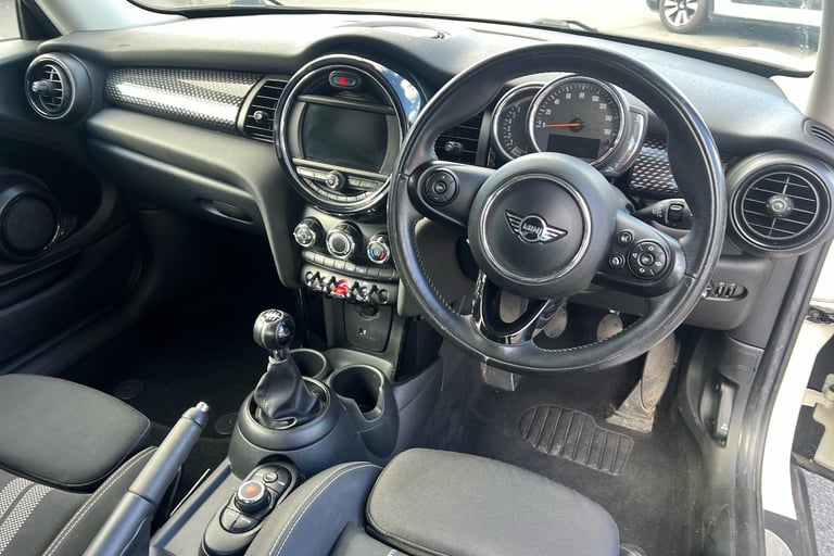  MINI 3 Door Hatch 2.0 Cooper S Hatchback 3dr Petrol Manual Euro 6 s/s 192 Ps