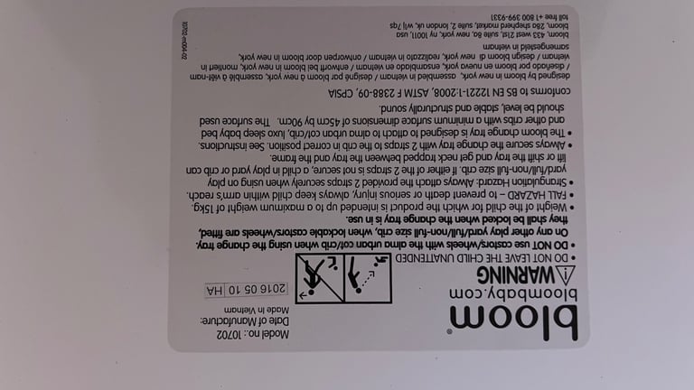 Free Baby changing table with drawers