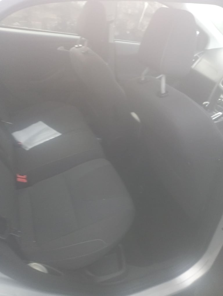 Ford, FOCUS, Hatchback, 2011, Manual, 1596 (cc), 5 doors