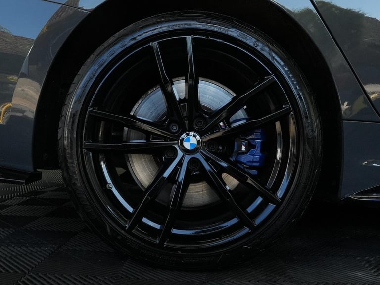 2021 BMW 3 Series 2.0 330e 12kWh M Sport Pro Edition Auto Euro 6 (s/s) 4dr SALOON Petrol/Electric...