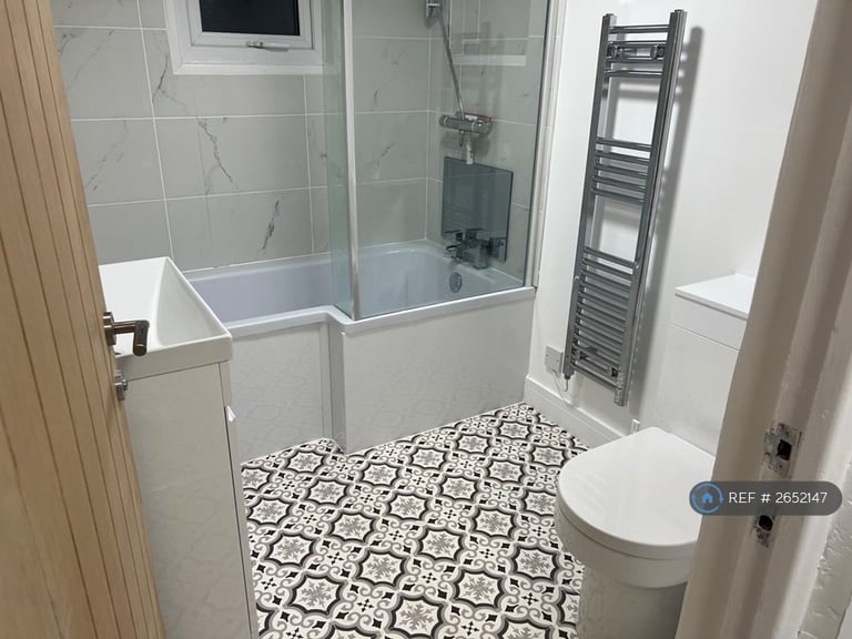 4 bedroom house in Wedgwood Road, Bath, BA2 (4 bed) (#2652147)