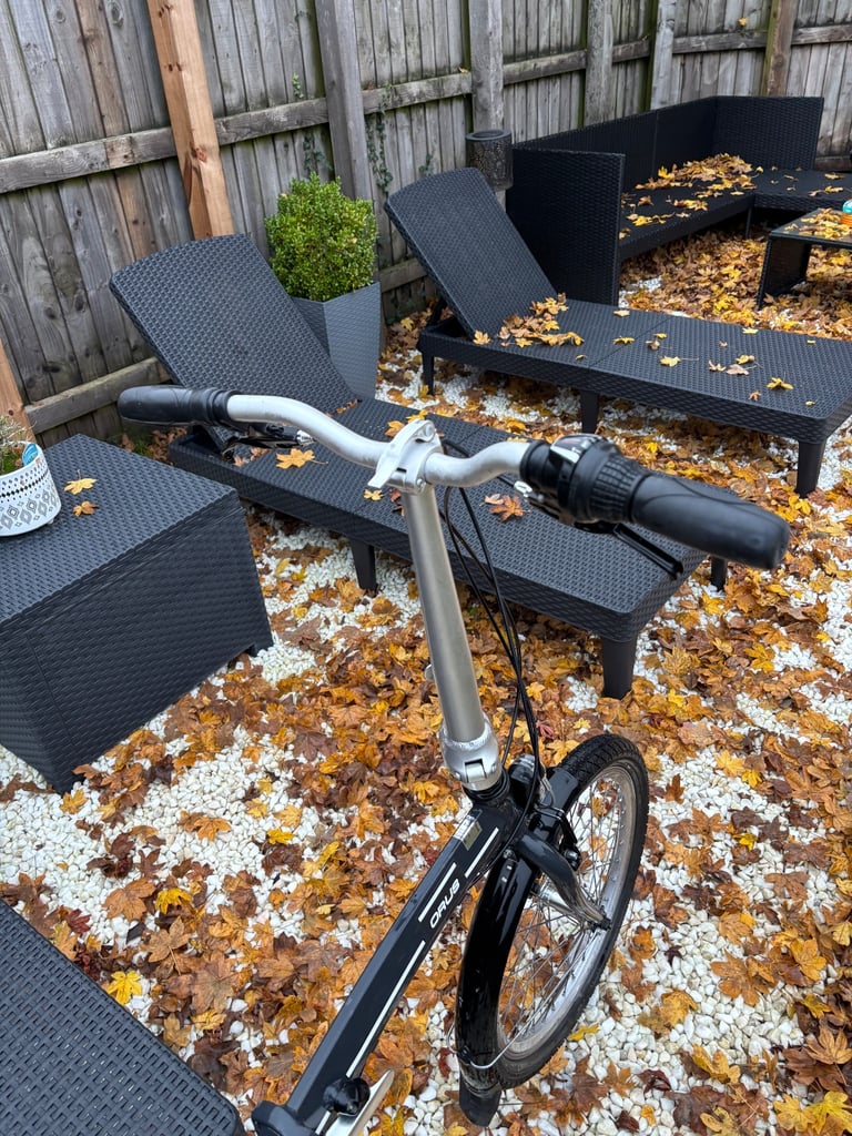 Adult Lightweight ORUS Aluminium Folding Bike (Fantastic Condition)