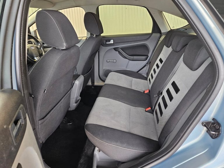 2009 Ford Focus 1.6 Zetec Hatchback 5dr Petrol Manual (161 g/km, 99 bhp) Hatchback Petrol Manual