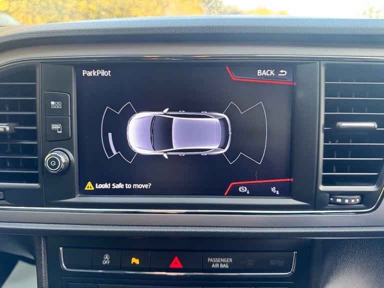 2019 SEAT Leon 1.6 TDI SE Dynamic [EZ] 5dr DSG HATCHBACK Diesel Automatic