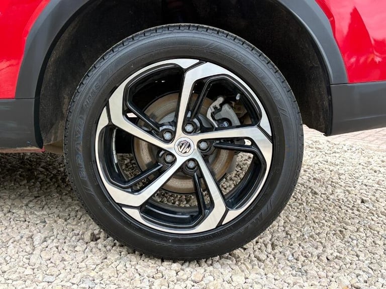 2023 MG MG HS 1.5 T-GDI Trophy SUV 5dr Petrol DCT Euro 6 (s/s) (162 ps) ESTATE Petrol Automatic