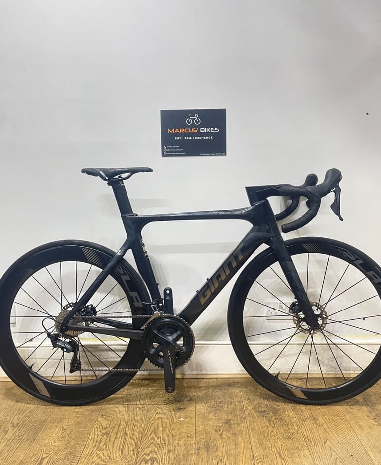 image for Giant Propel Advanced 1 aero road bike