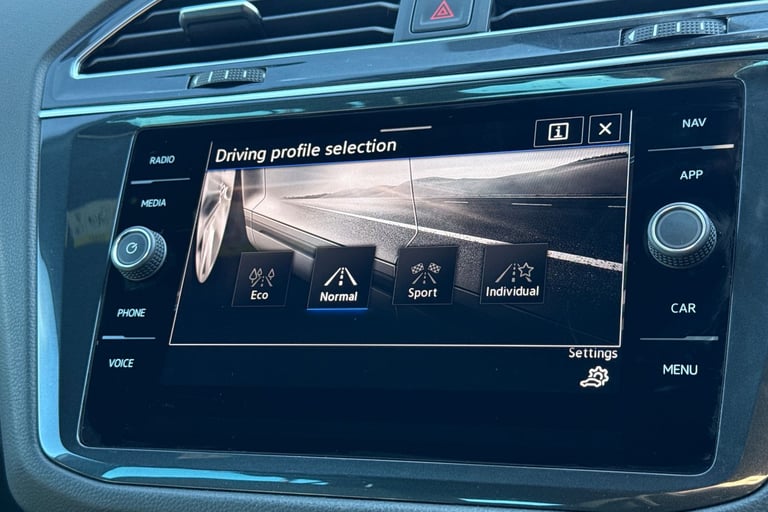 2024 Volkswagen Tiguan 2.0 TDI (SCR) DSG R-Line Edition | Heated Seats |  Park Assist SUV DIESEL ...