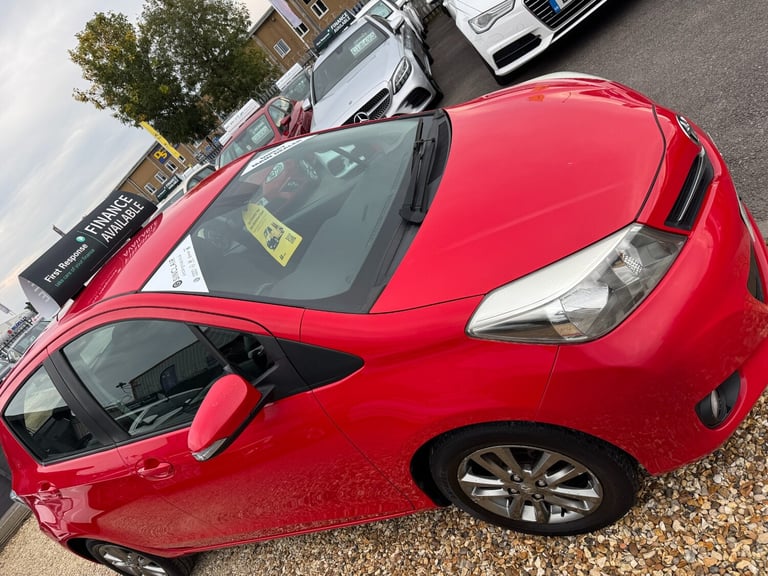 2014 Toyota Yaris 1.33 VVT-i Icon+ 5dr HATCHBACK Petrol Manual