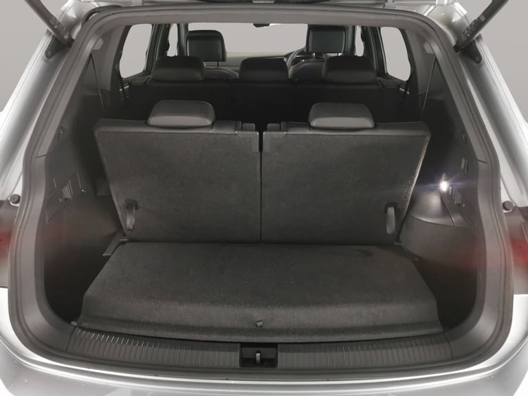 2022 Volkswagen Tiguan Allspace 1.5 TSI R-Line SUV 5dr Petrol DSG Euro 6 (s/s) (150 ps) - AUTO PA...