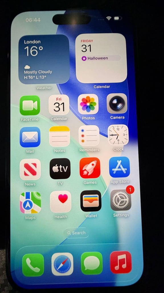 image for Great Condition, Boxed IPhone 15 Pro 128GB Blue Titanium 87% Battery Health