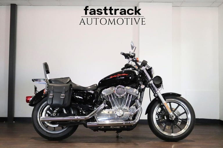 Harley Davidson Sportster XL 883 L Superlow 2013 - VANCE & HINES - VERY CLEAN