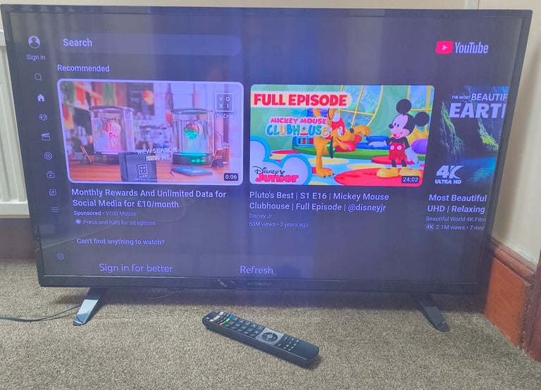 Techwood 43AO6USB 43 inch 4K Smart WiFi LED TV, in very good condition