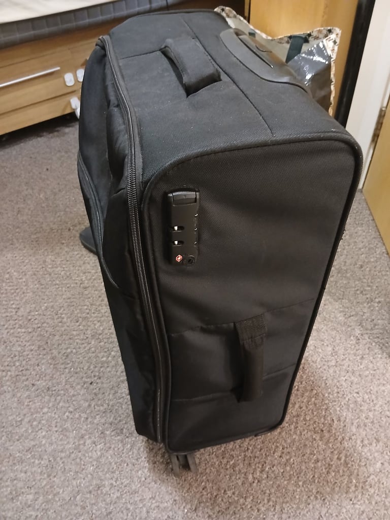 I luggage suitcase fairly used 