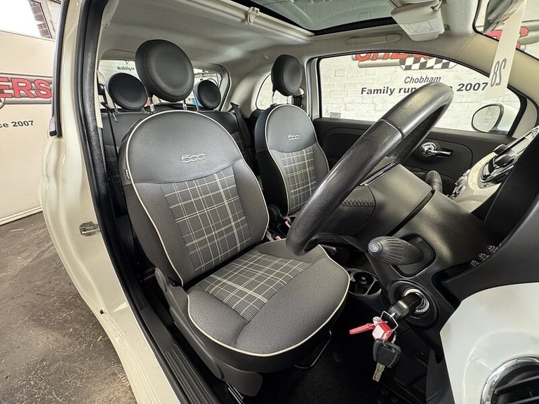 2015 Fiat 500 Lounge Hatchback Petrol Automatic