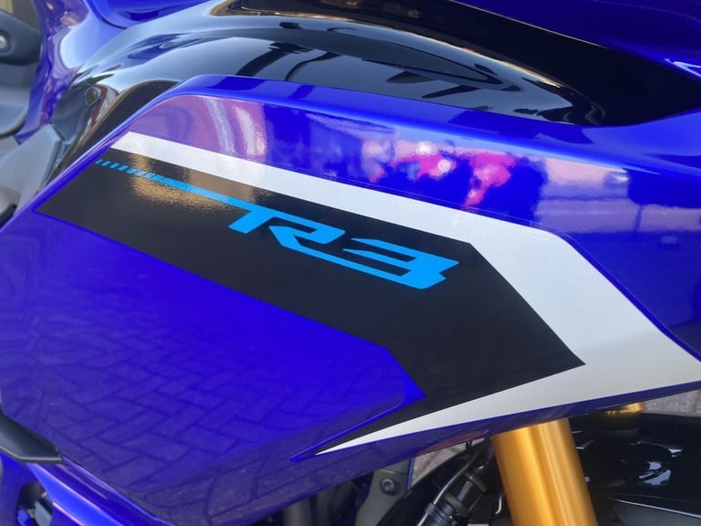 YAMAHA YZF-R3 2025 - ICON BLUE - BRAND NEW - IN STOCK - SAVE 300!