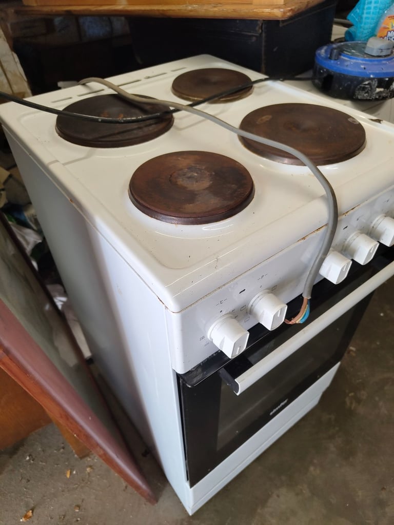 Simfer electric cooker oven with hobs - 50cm wide in good full working condition 