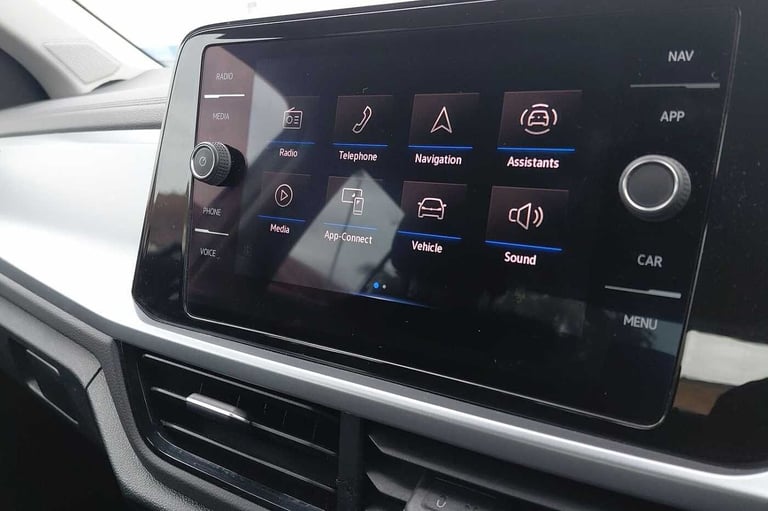 2022 Volkswagen T-Roc 1.0 TSI Life 5dr SUV Petrol Manual