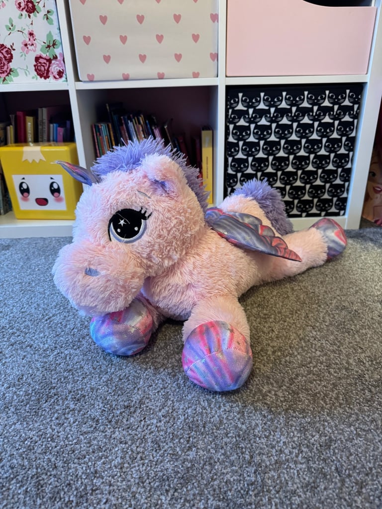 Unicorn cuddly toy