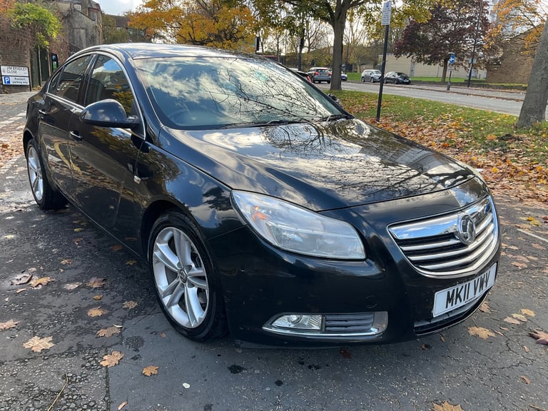Vauxhall, INSIGNIA, Hatchback, 2011, AUTOMATIC, 1956 (cc), 5 doors