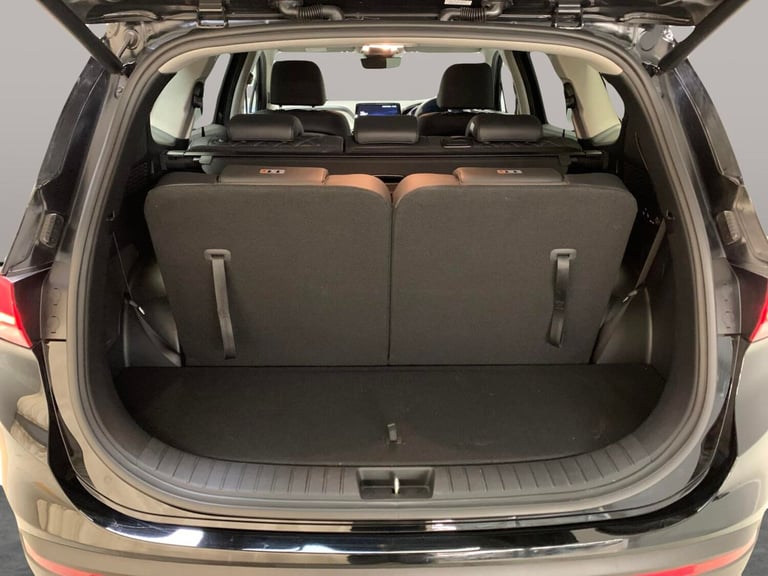 2023 Hyundai Santa Fe 1.6 TGDi Plug-in Hybrid Premium 5dr 4WD Auto ESTATE PETROL/ELECTRIC Automatic