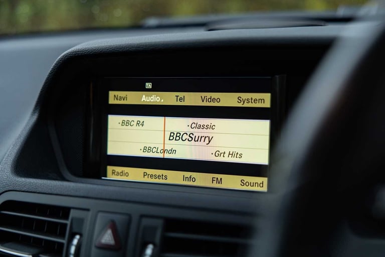 2010 Mercedes-Benz E Class E500 Sport 2dr Tip Auto COUPE Petrol Automatic